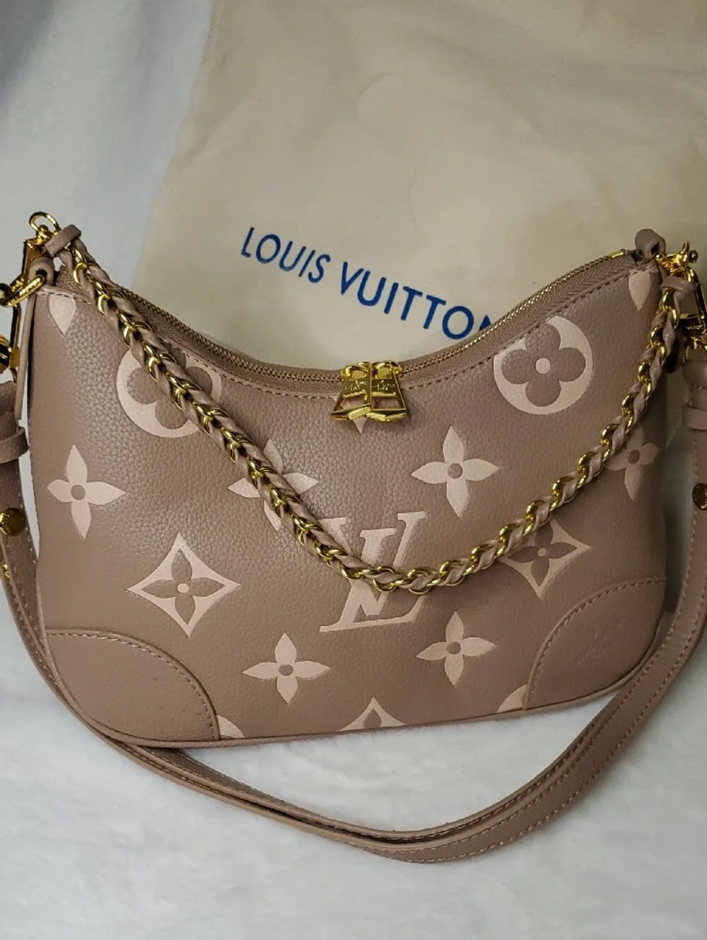 💠LV 💠Taupe Monogram Shoulder Bag with Gold Chain